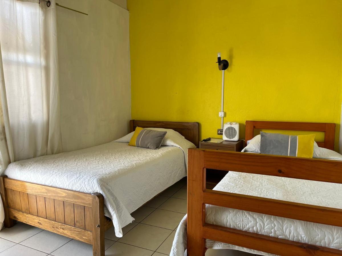Hostal Avenue La Serena Exterior photo